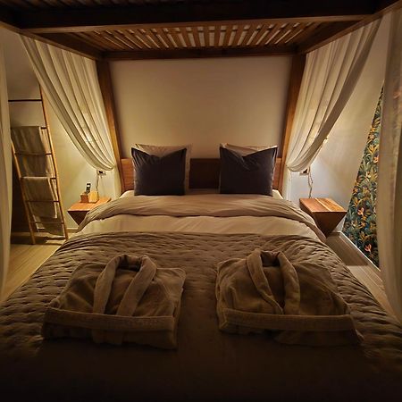 Le Cocoon - Jacuzzi, Sauna Et Piscine Privee Carpentras Ngoại thất bức ảnh