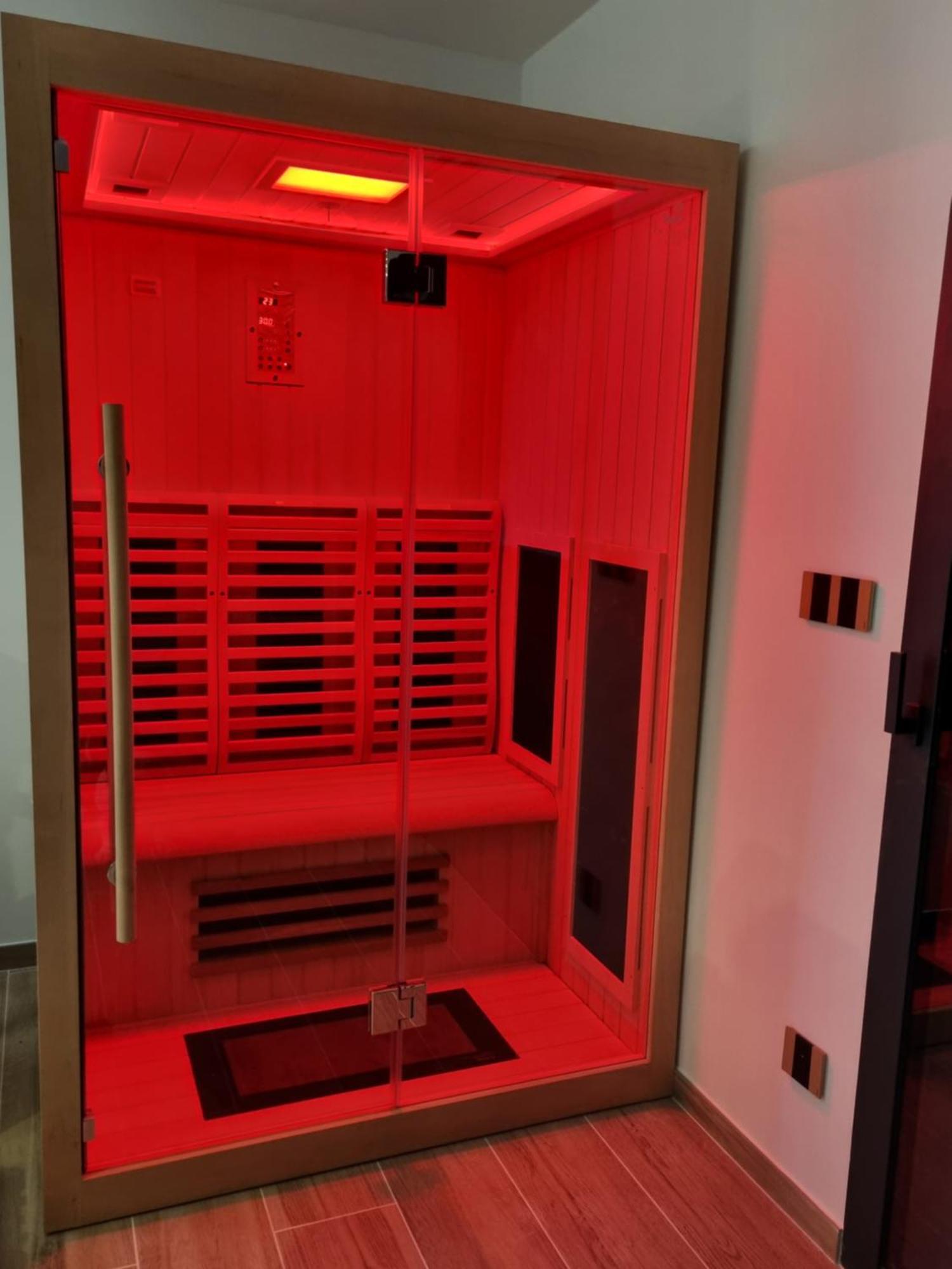 Le Cocoon - Jacuzzi, Sauna Et Piscine Privee Carpentras Ngoại thất bức ảnh