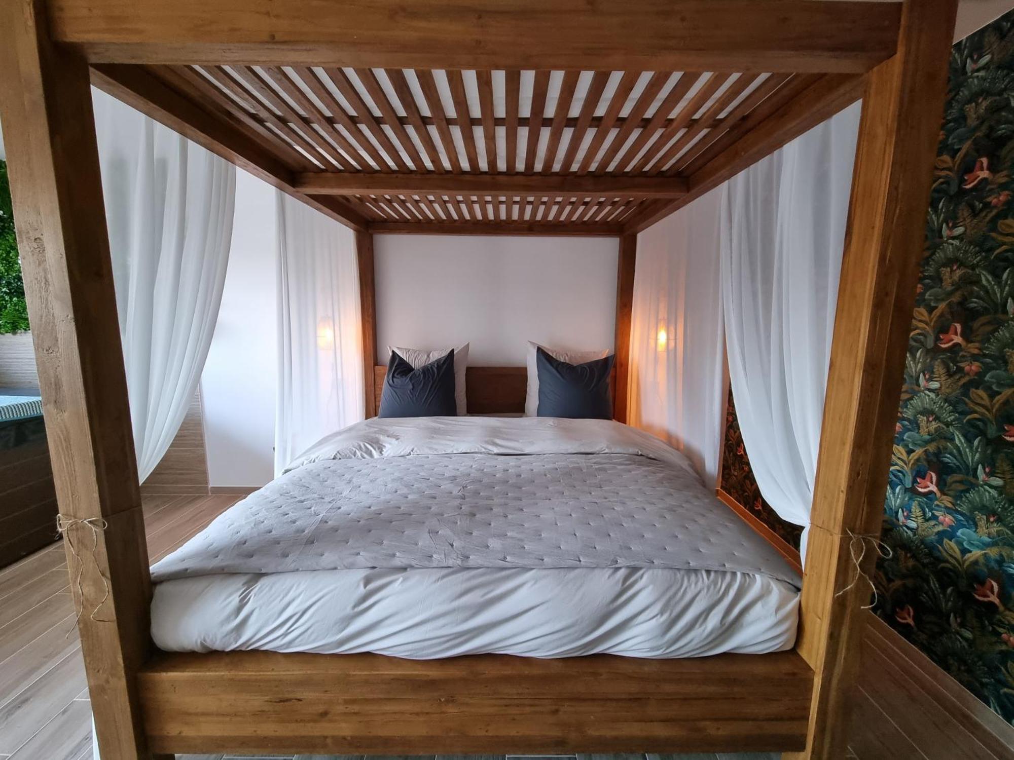 Le Cocoon - Jacuzzi, Sauna Et Piscine Privee Carpentras Ngoại thất bức ảnh